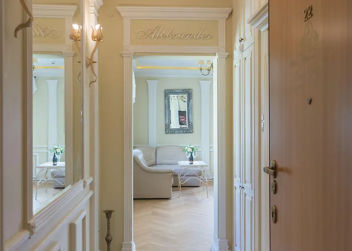 Aleksander Premium Ul Boh Monte Cassino Z Garazem *