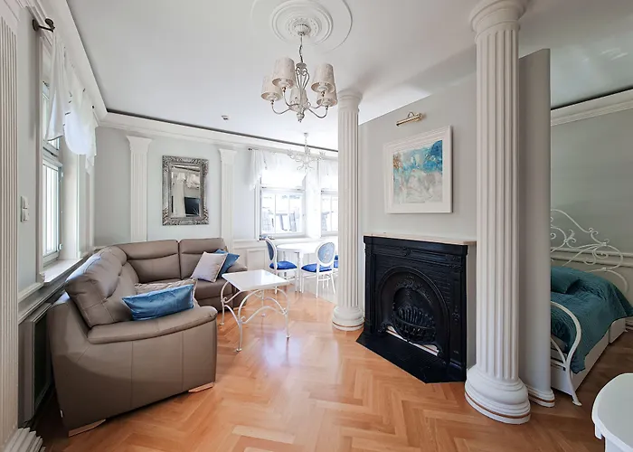 Aleksander Premium Ul Boh Monte Cassino Z Garazem