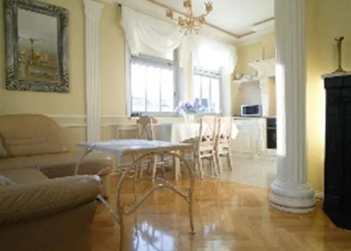 Appartement Aleksander Premium Ul Boh Monte Cassino Z Garazem